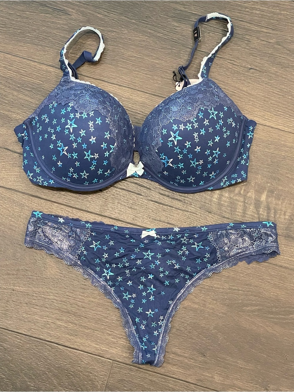 VS Navy Star Lace Push-Up Bra & Bikini Set